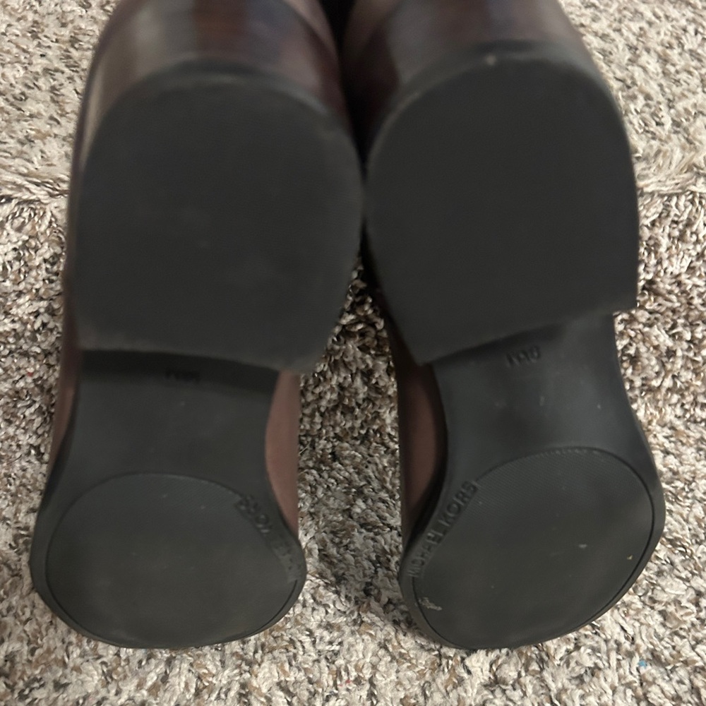 Michael Kors Brown Tall Boots w/MK Locket Women's Sz 9.5 Excellent Condition - Picture 8 of 9